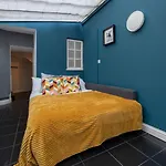 Daire Hummingbird Maisonette By Prescott Bristol