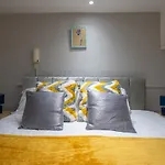 Daire Hummingbird Maisonette By Prescott *