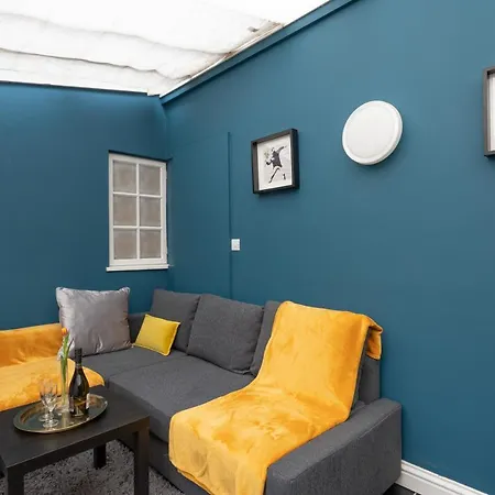 Hummingbird Maisonette By Prescott