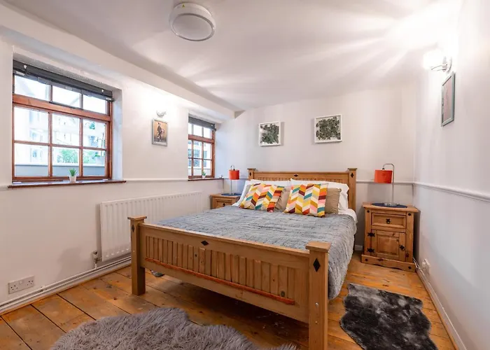 Hummingbird Maisonette By Prescott