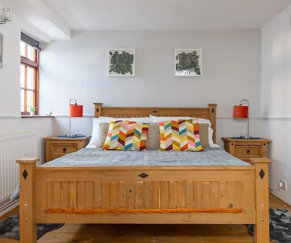 Hummingbird Maisonette By Prescott Apartamento *