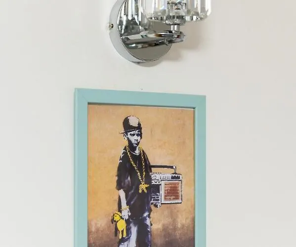 Hummingbird Maisonette By Prescott דירה *