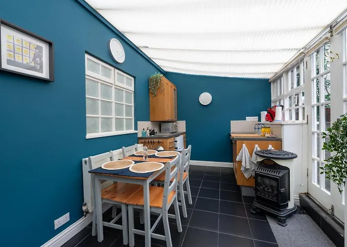 דירה Hummingbird Maisonette By Prescott בריסטול